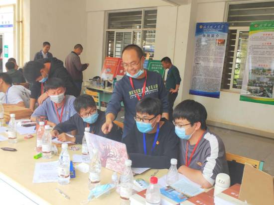 d41a4e1600544c7a5c6ecbb4f8fafa8