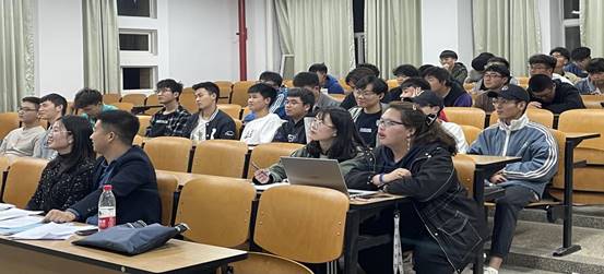 D52FE9DB0E45D4ED1C3299D08F48FA4E